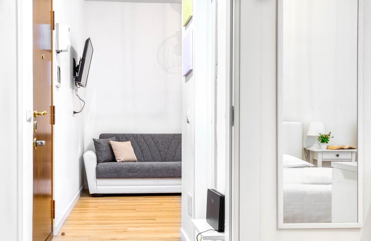Joivy Warm And Inviting Flat With Balcony Apartment Milano Exterior foto